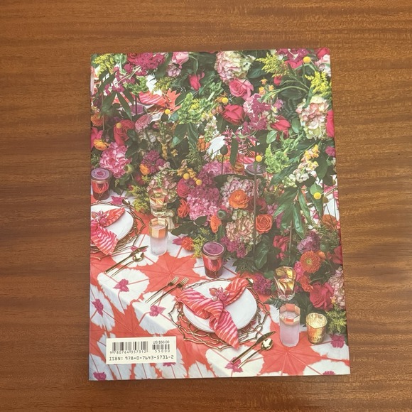 Four Seasons of Entertaining by Shayla Copas 2019 1st Edition Hard Back Cookbook - Picture 2 of 12